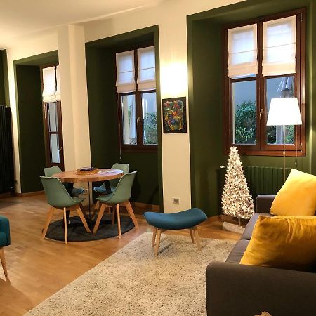Apartmán La Via Degli Artisti Arona Exteriér fotografie
