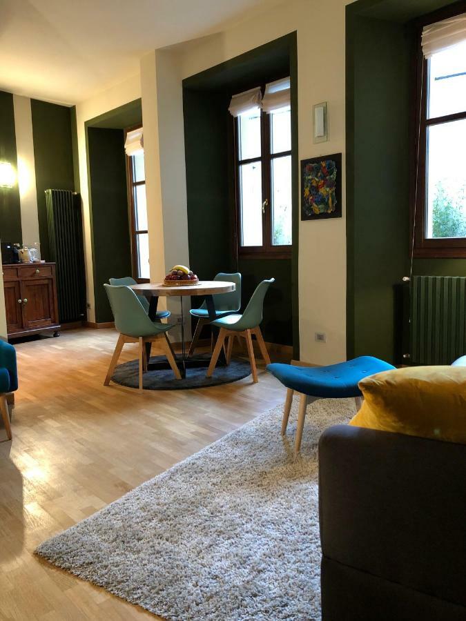 Apartmán La Via Degli Artisti Arona Exteriér fotografie