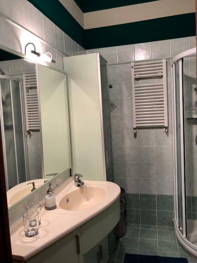 Apartmán La Via Degli Artisti Arona Exteriér fotografie