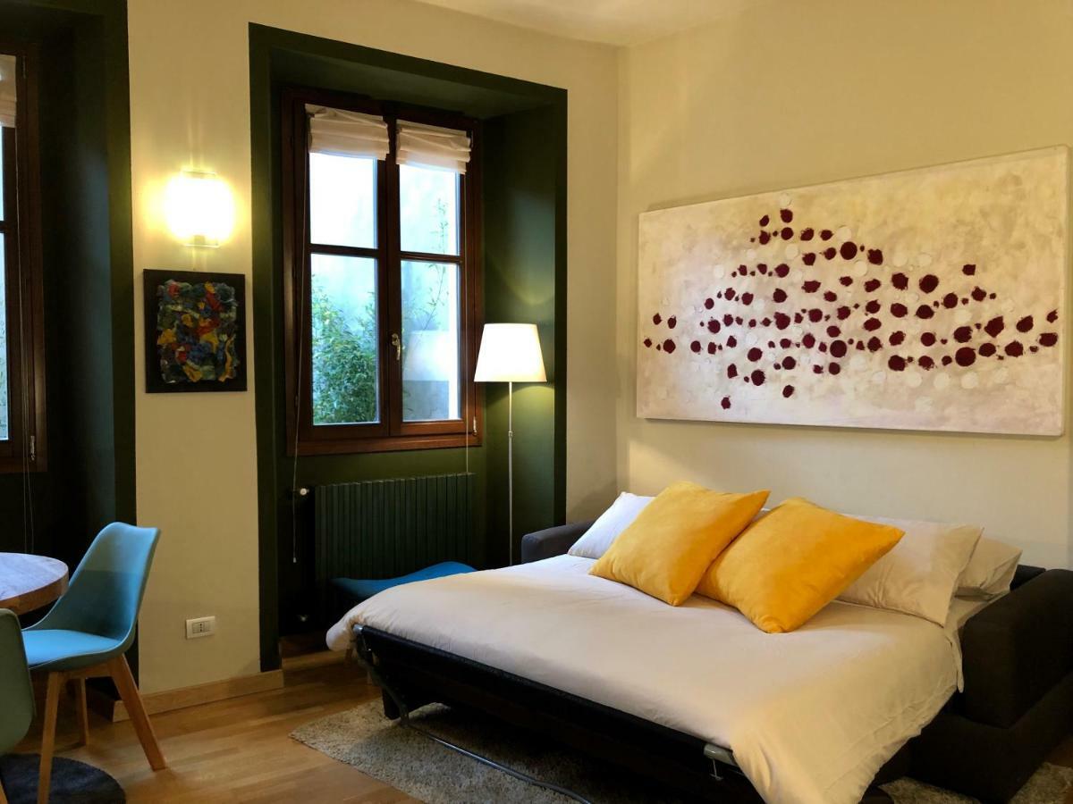 Apartmán La Via Degli Artisti Arona Exteriér fotografie