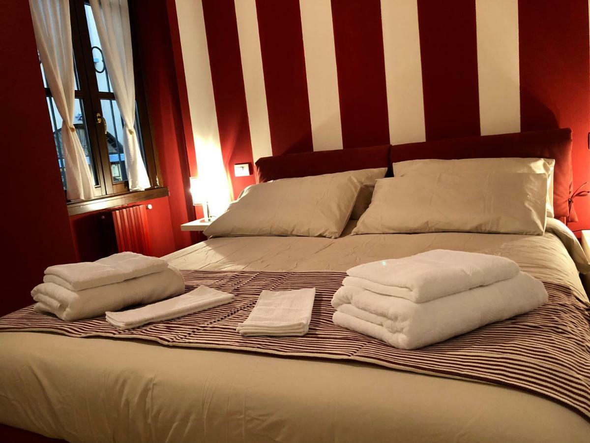 Apartmán La Via Degli Artisti Arona Exteriér fotografie