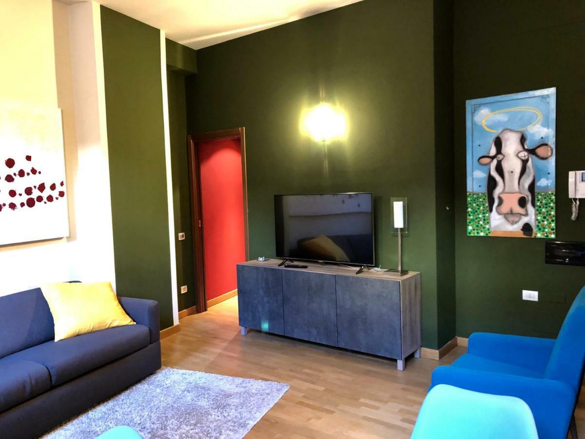 Apartmán La Via Degli Artisti Arona Exteriér fotografie