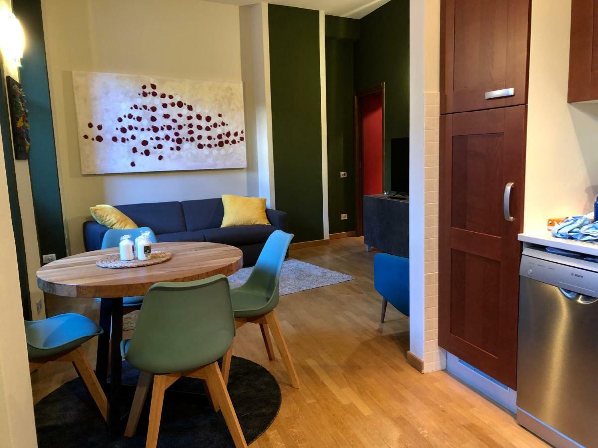 Apartmán La Via Degli Artisti Arona Exteriér fotografie