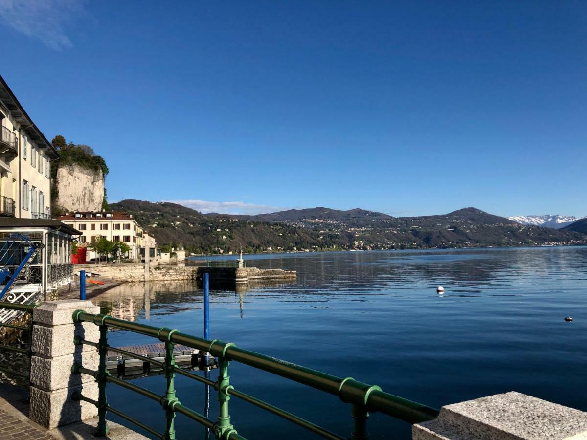 Apartmán La Via Degli Artisti Arona Exteriér fotografie